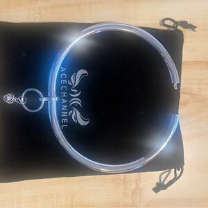 CHANEL Clear Acrylic Choker Necklace - Clear